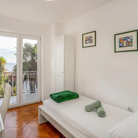 Amazing In With Wifi