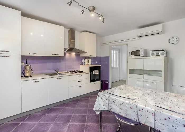 Amazing In With Wifi