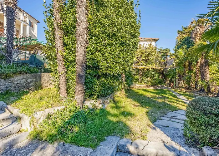 Amazing In With Wifi Holiday home