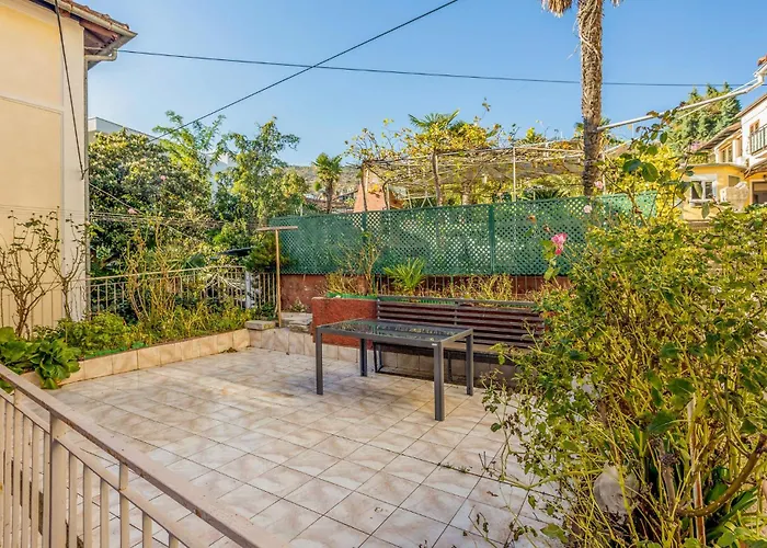 Holiday home Amazing In With Wifi *