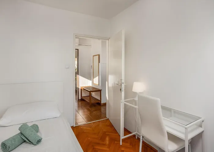 Amazing In With Wifi *